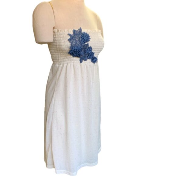 Maurices Strapless Dress Smocked Bodice Floral Applique Sz M 10H - Picture 3 of 7